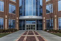 Sono Bello Kansas City building entrance