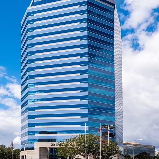 Sono Bello Anaheim liposuction center exterior photo