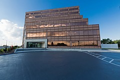 Photo of Sono Bello's Chicago Liposuction Center in Oakbrook Terrace IL