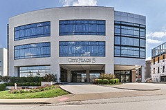 Photo of Sono Bello St. Louis liposuction center in Creve Coeur, MO