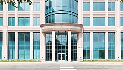 Photo of Sono Bello Tysons Corner liposuction center in McLean, VA.