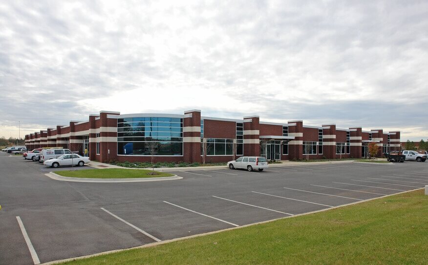 Sono Bello Huntsville Liposuction Center building exterior