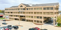 Photo of Sono Bello Lincoln liposuction center in Lincoln, NE.