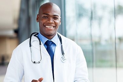 Smiling doctor Sono Bello